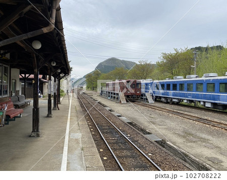 若桜鉄道若桜駅　ホーム 102708222