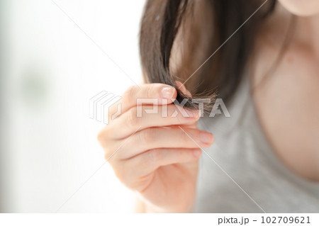 ビューティー　ヘアケア　毛先 102709621