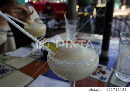 メキシカン料理　フローズンマルガリータ 102711121