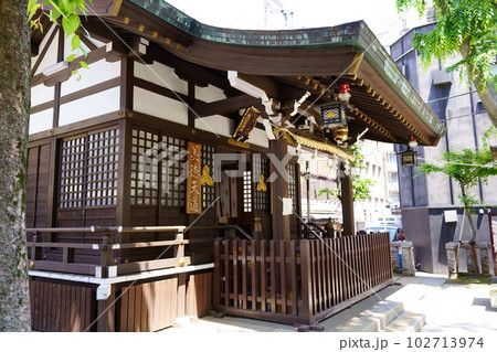 恵比寿神社 拝殿（東京都渋谷区恵比寿西） 102713974