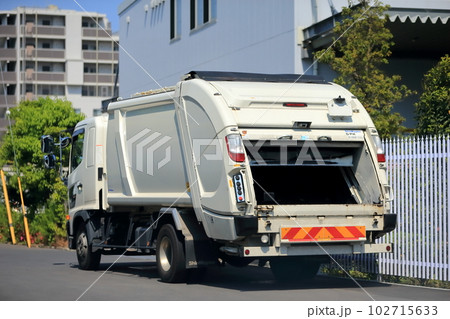 塵芥車 (ゴミ収集車)  イメージ 102715633