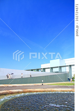 愛知県豊田市、豊田市美術館の風景 102724871