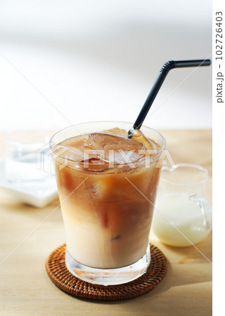 アイスミルクティー 102726403