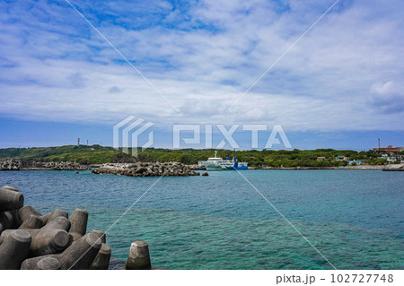 粟国島の海 102727748