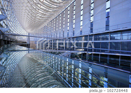 東京国際フォーラムにて美しい建築美を撮影 102728448