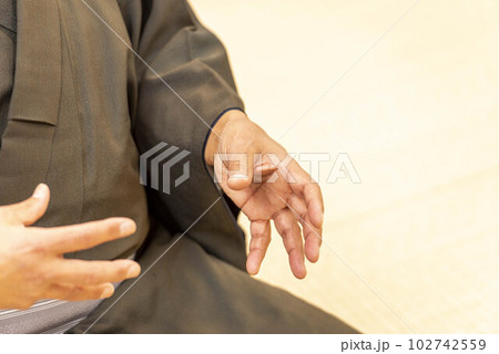 楽しい落語のイメージ 楽しい落語のイメージ 102742559