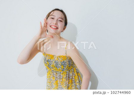 夏の女性 夏の女性 102744960
