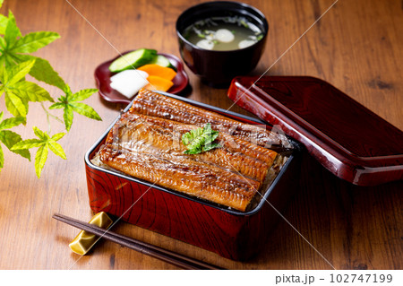 鰻重　肉厚 102747199