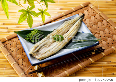 鰻　白焼き 102747250