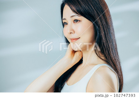 女性 ビューティー 女性 ビューティー 102747393