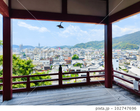 西方寺・普明閣から望む竹原の町並み 西方寺・普明閣から望む竹原の町並み 102747696