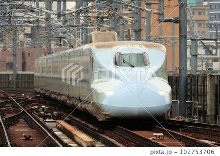 【JR九州】N700系8000番台「みずほ」(九州新幹線:熊本駅) 【JR九州】N700系8000番台「みずほ」(九州新幹線:熊本駅) 102753706