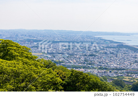 湘南平から望む海岸部の市街地 湘南平から望む海岸部の市街地 102754449