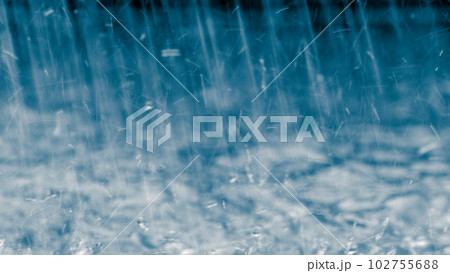 梅雨・激しく降る雨のイメージ 梅雨・激しく降る雨のイメージ 102755688