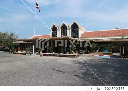 タイ　ロッブリー駅 102760571