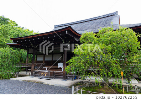 京都嵯峨嵐山の夏 世界遺産 天龍寺 多宝殿 京都嵯峨嵐山の夏 世界遺産 天龍寺 多宝殿 102762255