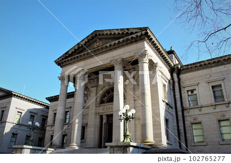 大阪府立中之島図書館 102765277
