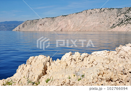 Adriatic sea, rocky coast 102766094