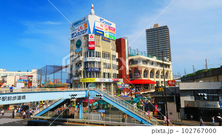 JR東日本の王子駅前の風景 JR東日本の王子駅前の風景 102767000