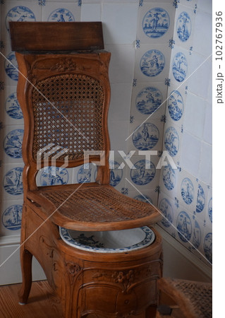 ラトビア ルンダーレ宮殿 トイレ ラトビア ルンダーレ宮殿 トイレ 102767936