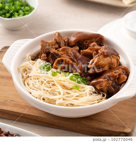 豚足 食べ物 食物 102778046