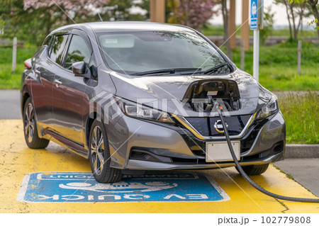 電気自動車 EV充電スポット 急速充電設備 EV QUICK CHARGER 電気自動車 EV充電スポット 急速充電設備 EV QUICK CHARGER 102779808