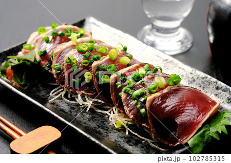 鰹のたたき 鰹のたたき 102785315