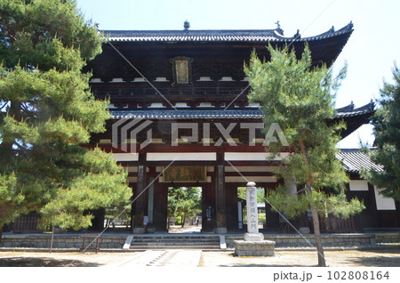 黄檗宗大本山･萬福寺の「三門」（京都府宇治市五ケ庄三番割34） 102808164