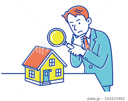 何か問題がないかどうか虫眼鏡を持って家をチェックする男性 102823462