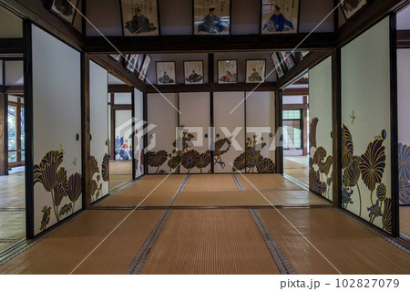 初夏の青蓮院門跡　襖絵　京都府京都市 102827079