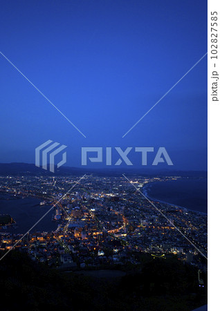 函館山から見た夜景 102827585