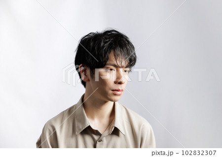 男性ポートレート ビューティー 男性ポートレート ビューティー 102832307