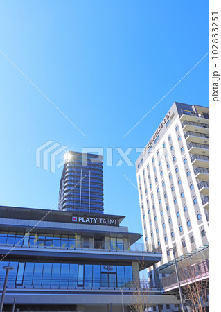 多治見駅前、プラティ多治見の風景 102833251