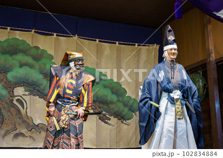 狂言(京都・千本ゑんま堂 演目「花盗人」) 狂言(京都・千本ゑんま堂 演目「花盗人」) 102834884