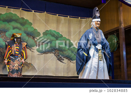 狂言(京都・千本ゑんま堂 演目「花盗人」) 狂言(京都・千本ゑんま堂 演目「花盗人」) 102834885