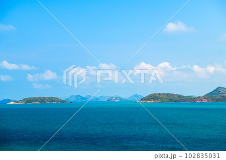 beautiful blue sea and sky viewpoint from Luklom beach, Samae San island beautiful blue sea and sky viewpoint from Luklom beach, Samae San island 102835031