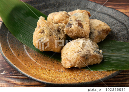 鯖の水煮の竜田揚げ 102836053