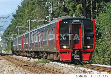 鹿児島本線 天拝山ー原田 JR九州 813系 R203編成(南福岡) 鹿児島本線 天拝山ー原田 JR九州 813系 R203編成(南福岡) 102838335