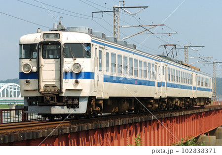 日豊本線　日向新富ー佐土原　JR九州　475系　JO9編成（大分） 102838371