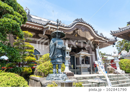 【第一七番札所】井戸寺 雀大師 本堂【四国八十八箇所】 【第一七番札所】井戸寺 雀大師 本堂【四国八十八箇所】 102841790