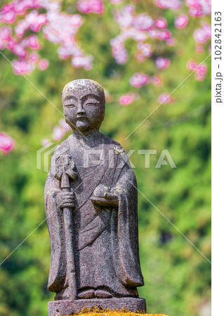 お地蔵様(縦) お地蔵様(縦) 102842163