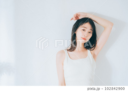 スキンケア　脱毛イメージ　 102842900