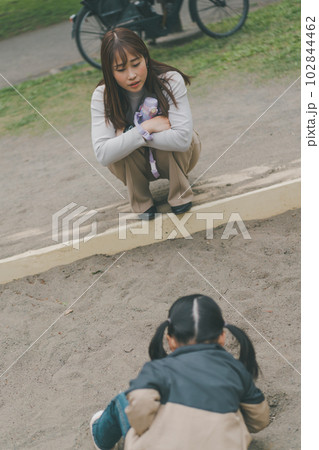 4 years old 102844462