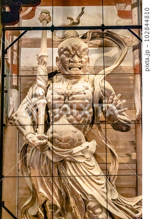 《奈良県》東大寺　金剛力士像（仁王像）阿形像 102844810