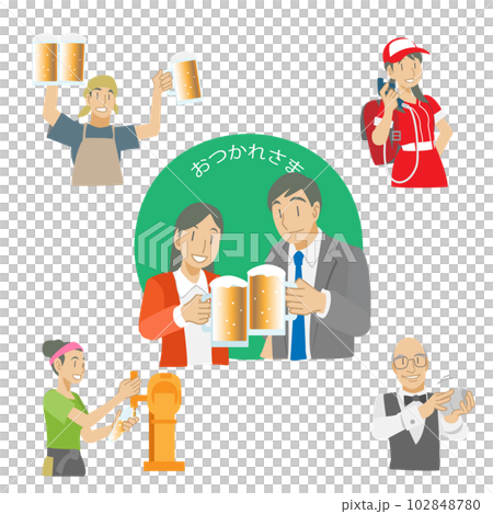 ビールで乾杯するカップルとお店の人々 ビールで乾杯するカップルとお店の人々 102848780
