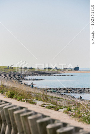 京丹後市網野町 八丁浜 海 ビーチ 日本海 夕暮れ 京丹後市網野町 八丁浜 海 ビーチ 日本海 夕暮れ 102851819