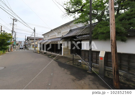 宮城　富谷　奥州街道富谷宿の街並み 102852560