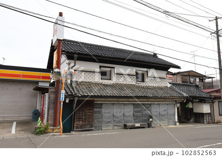 宮城　富谷　奥州街道富谷宿の街並み 102852563