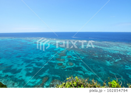 美しい海と水平線 美しい海と水平線 102854794