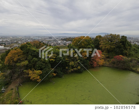 奈良県天理市にある下池山古墳 102856578